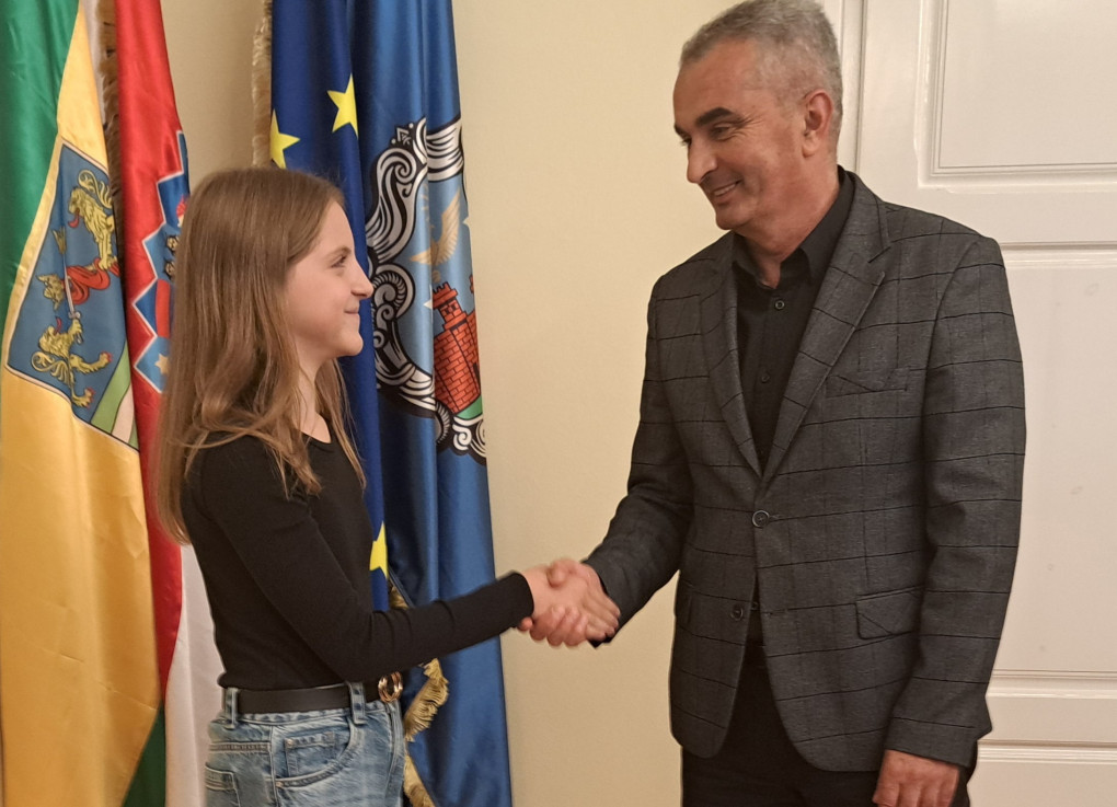 Antea Akalović nova požeška dječja gradonačelnica