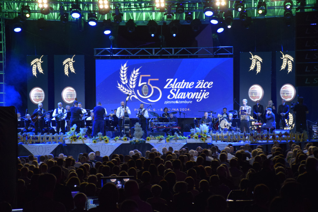 Završna večer festivala „Zlatne žice Slavonije“