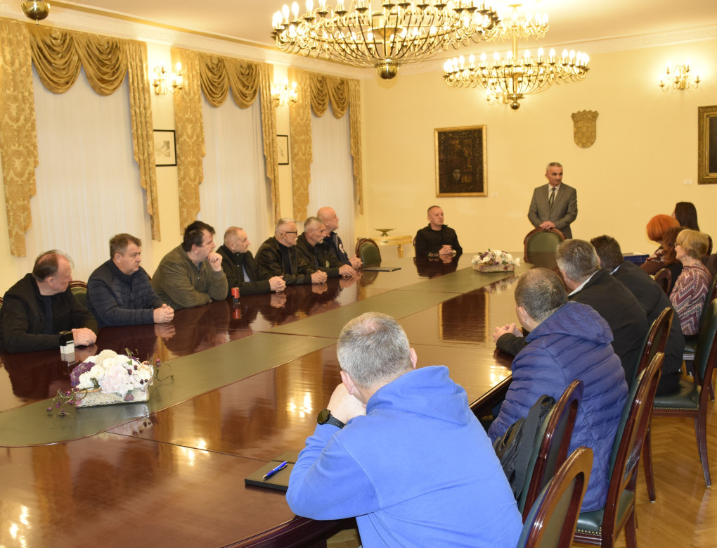 DOMOVINSKI RAT Grad Požega dodijelio 40.000 eura braniteljskim udrugama za prijavljene programe u 2026. godini