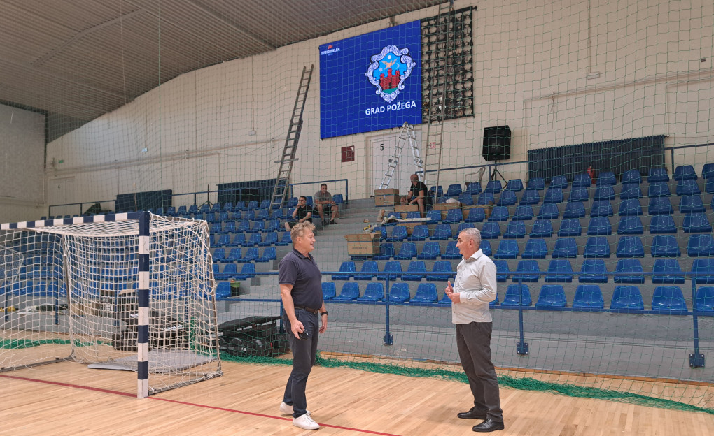 SD TOMISLAV PIRC Postavljen novi semafor, opremljen softverom za sedam dvoranskih sportova, vrijedan 36.694 eura