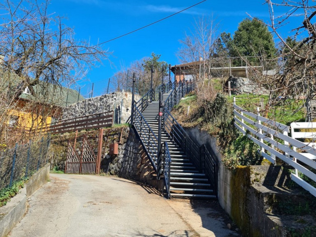 Završeni radovi na obnovi pješačke spojne staze (stepenica) Sveti Vid - Sveti Duh u Požegi