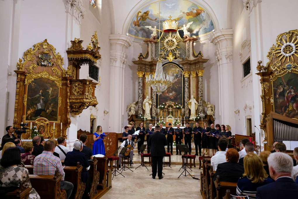 Antunovski koncert u požeškoj Katedrali