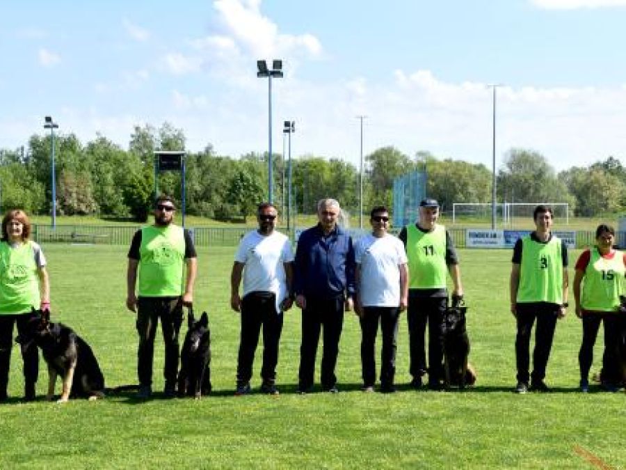 KINOLOŠKA UDRUGA POŽEGA Državna utakmica školovanih pasa u Vidovcima okupila 22 natjecatelja iz Hrvatske, Njemačke, Slovenije i BiH