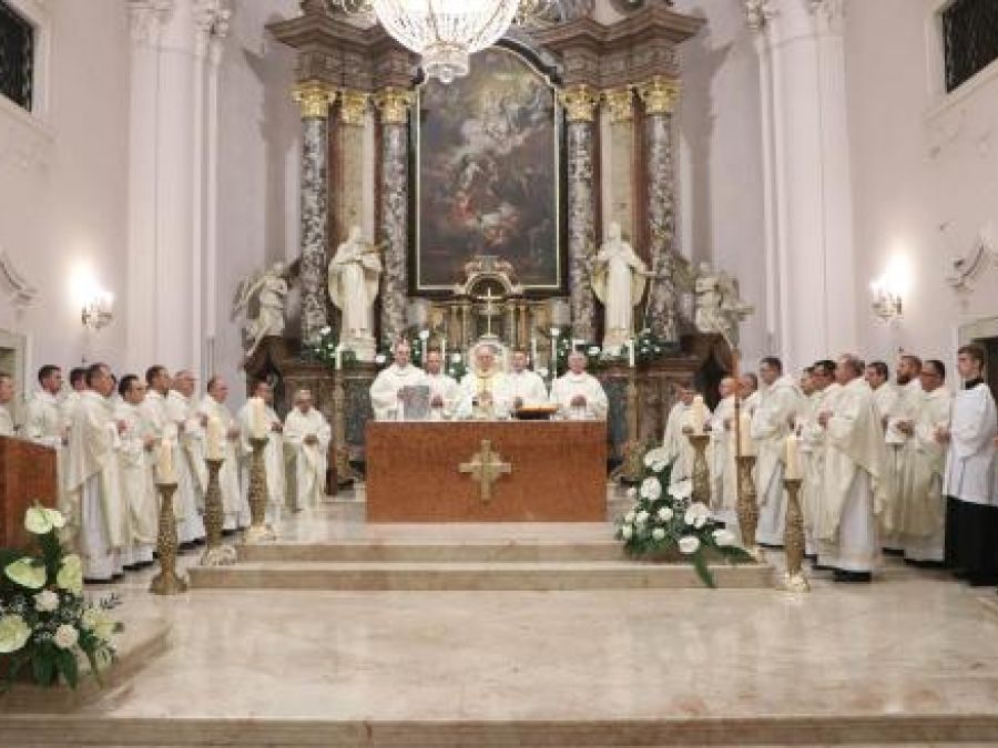 Obljetnica posvete Katedrale, 26. obljetnica uspostave Požeške biskupije i biskupova ređenja  