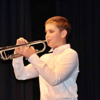 ce7b77f9-5987-402a-99bf-5a38eaff7233